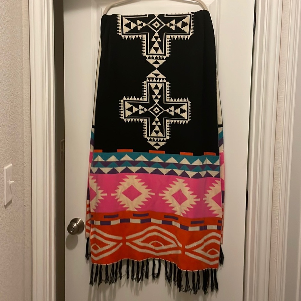Western scarf/shawl
